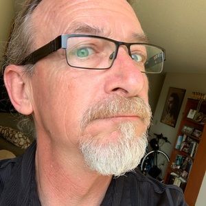 Meet your Posher, Mark